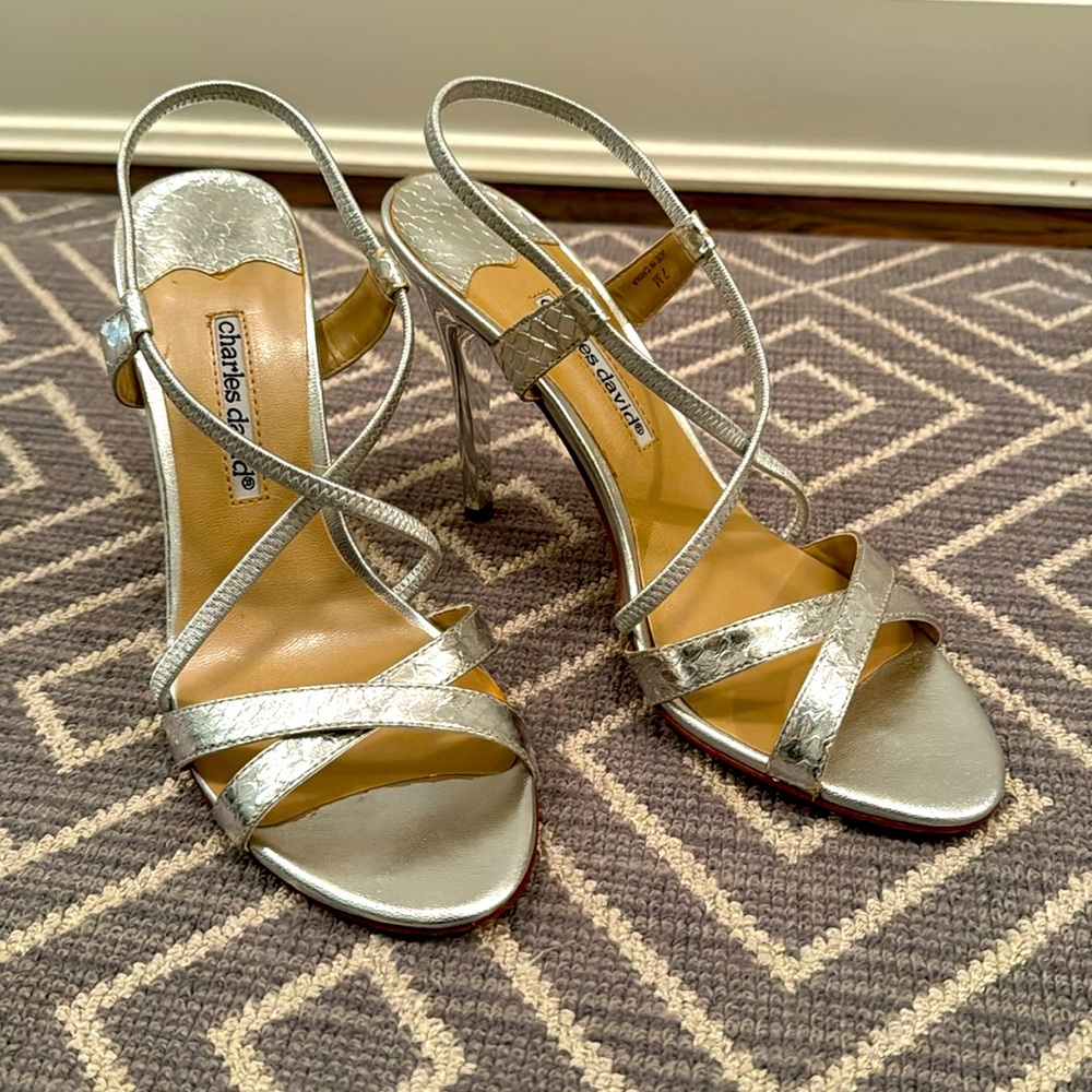 Never worn! Charles David shoes. Beautiful! Size 7